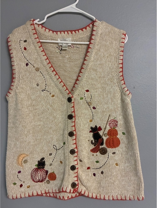 Christopher & Banks Sweaters - Christopher & Banks Hand Embroidered Halloween Sweater Vest Medium Black Cat